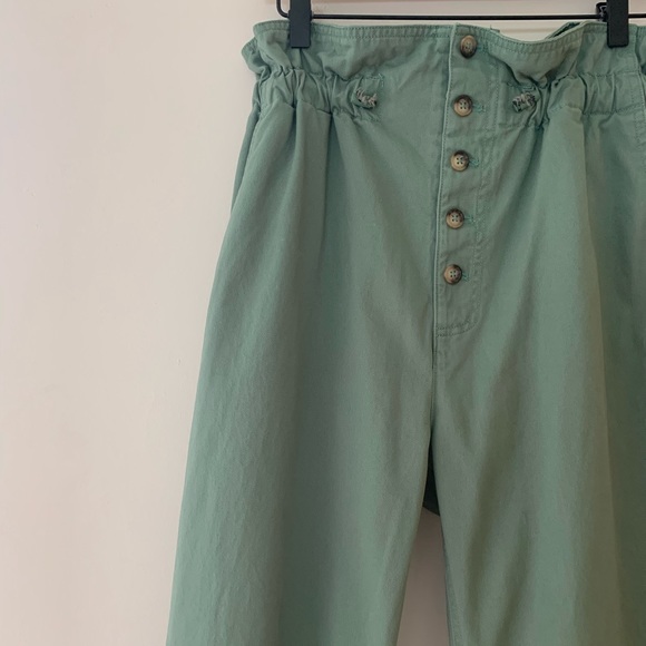 SOLD | UO TERRA HIGH WAISTED PAPER BAG BUTTON FLY PANT - Picture 5 of 8